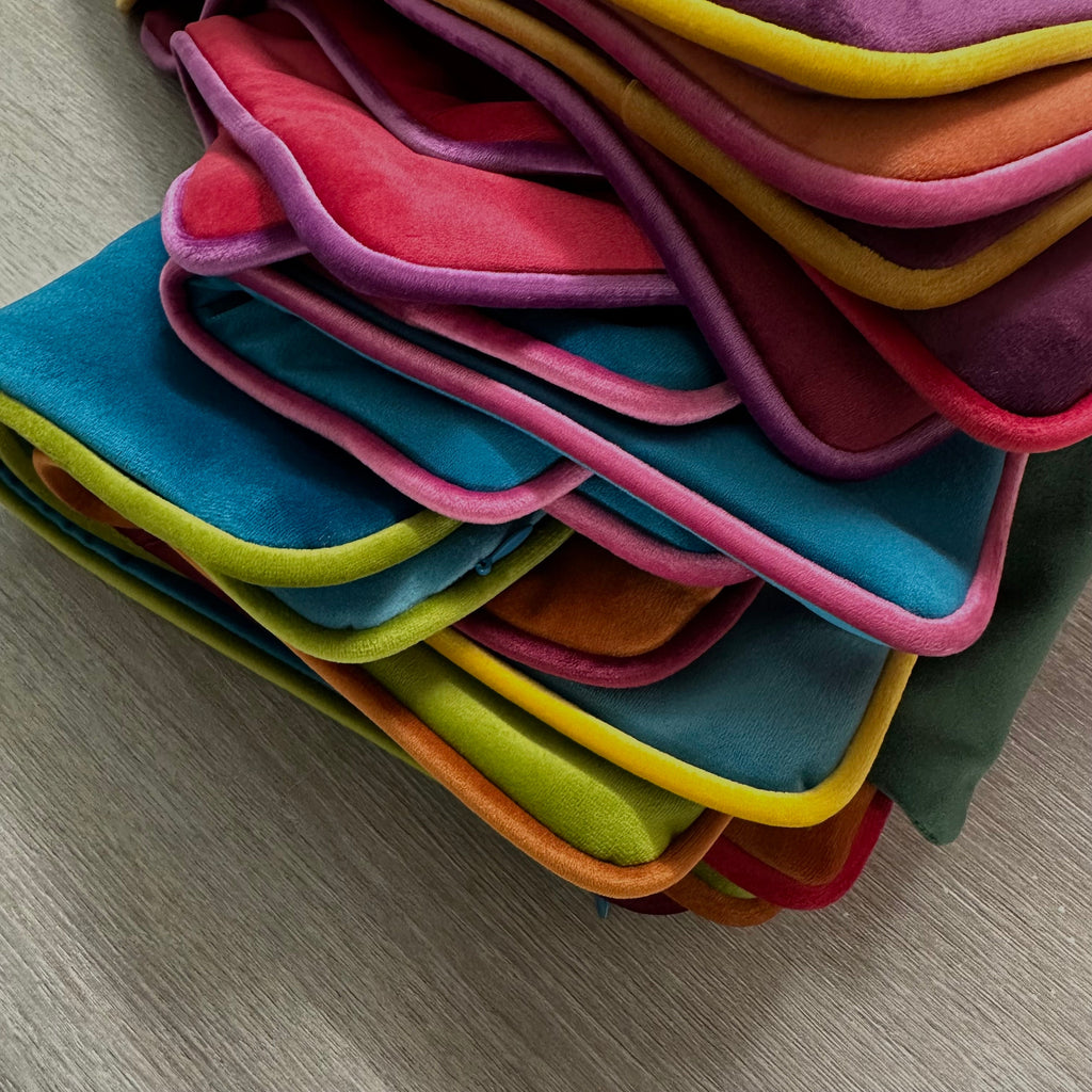 Thick Velvet Cushion Cover: Colorful Velvet Pillow with Piping