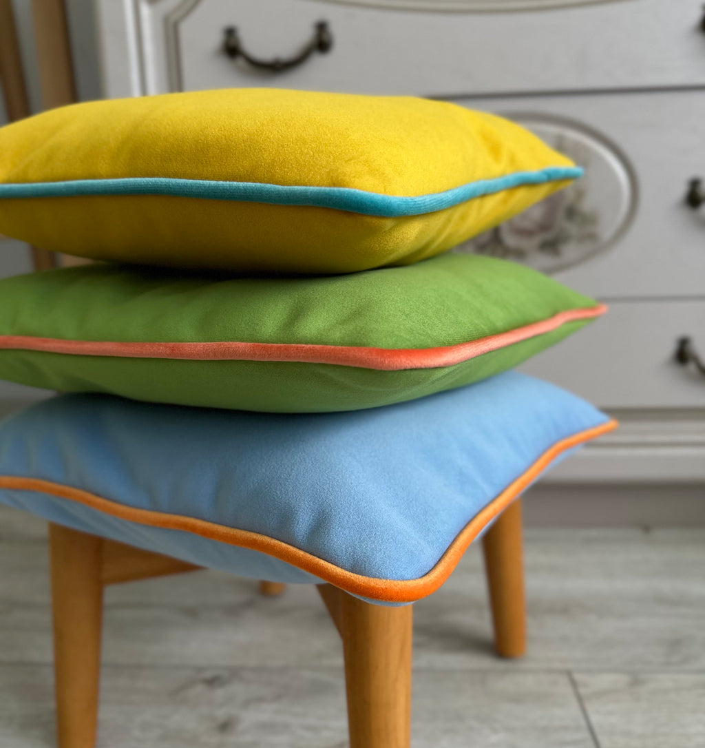 Thick Velvet Cushion Cover: Colorful Velvet Pillow with Piping
