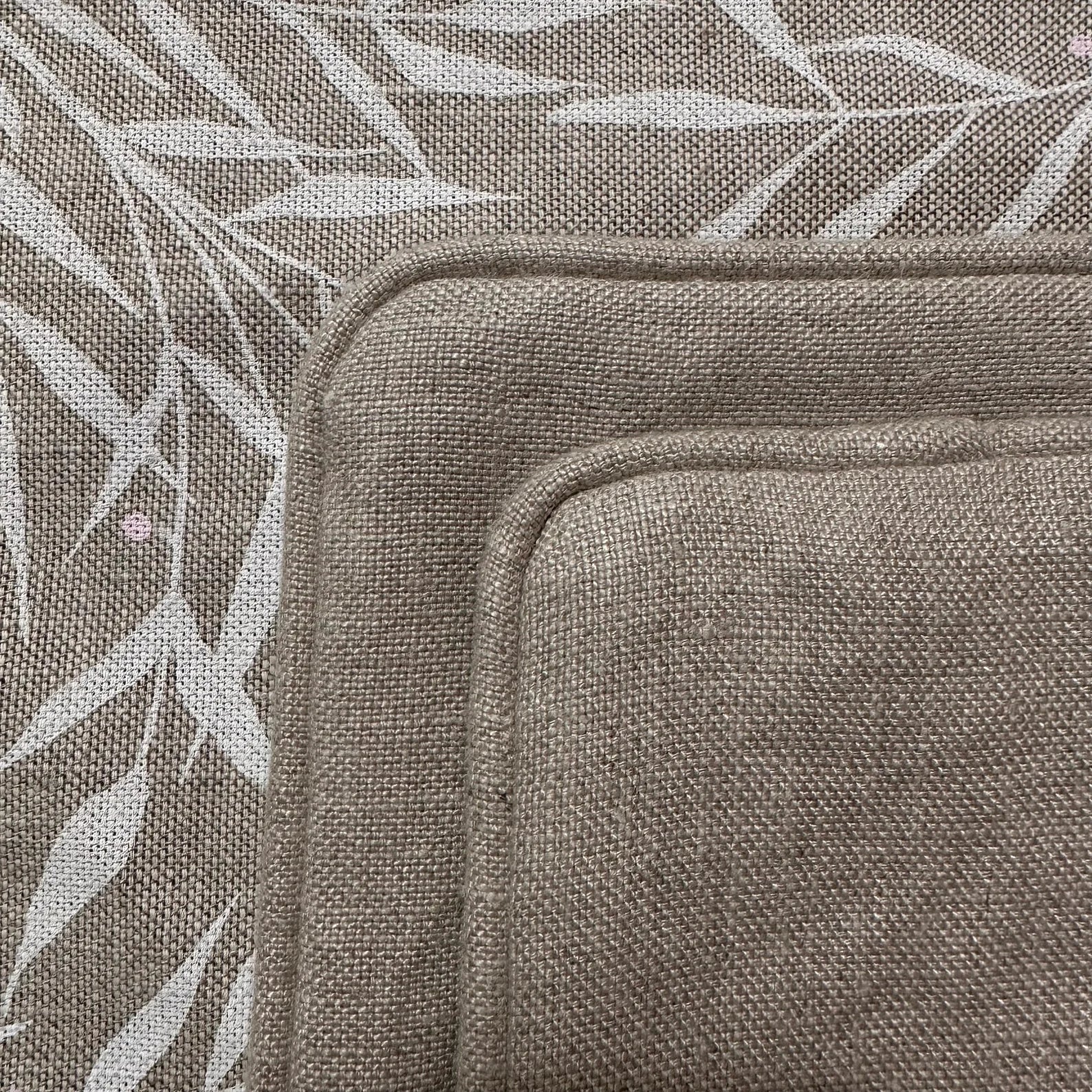 Heavyweight Linen Pillowcase with Colorful Piping: Washed Linen Cover